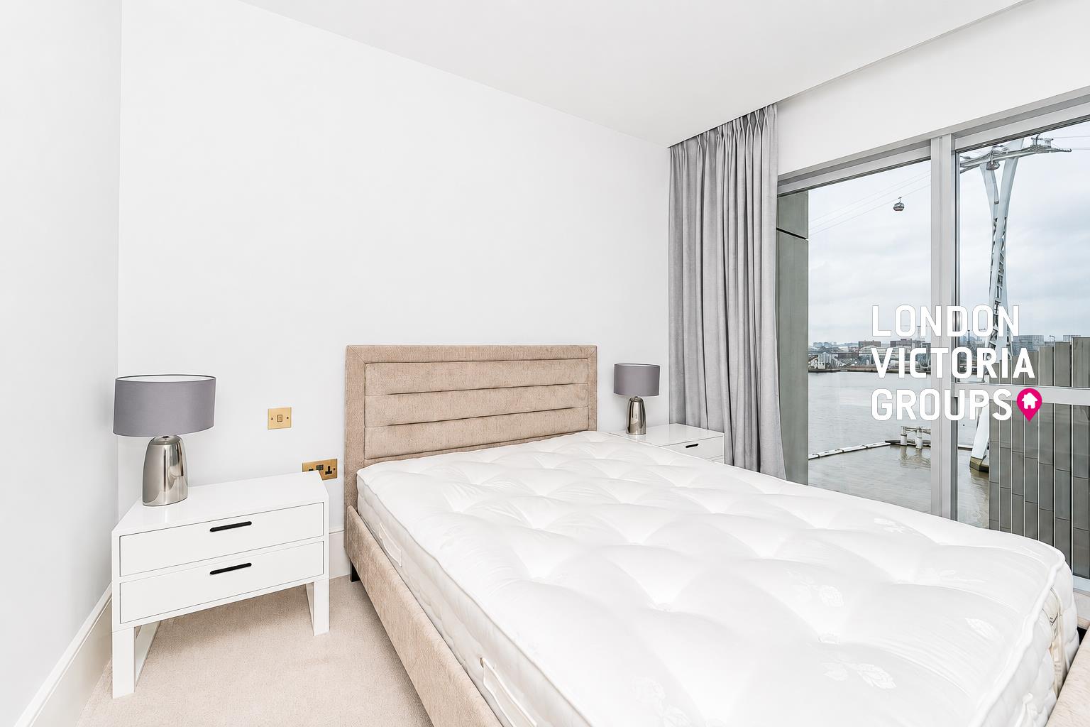 8 Cutter Lane, London